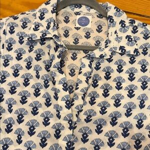 Blue Floral Button-Up Shirt - Navy Bleu